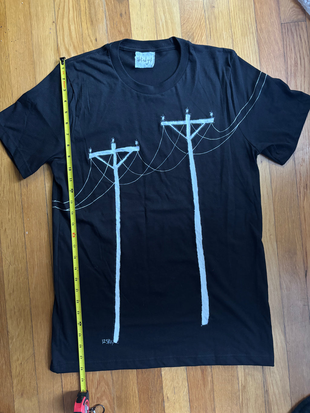 powerlines tee medium (negative ver)