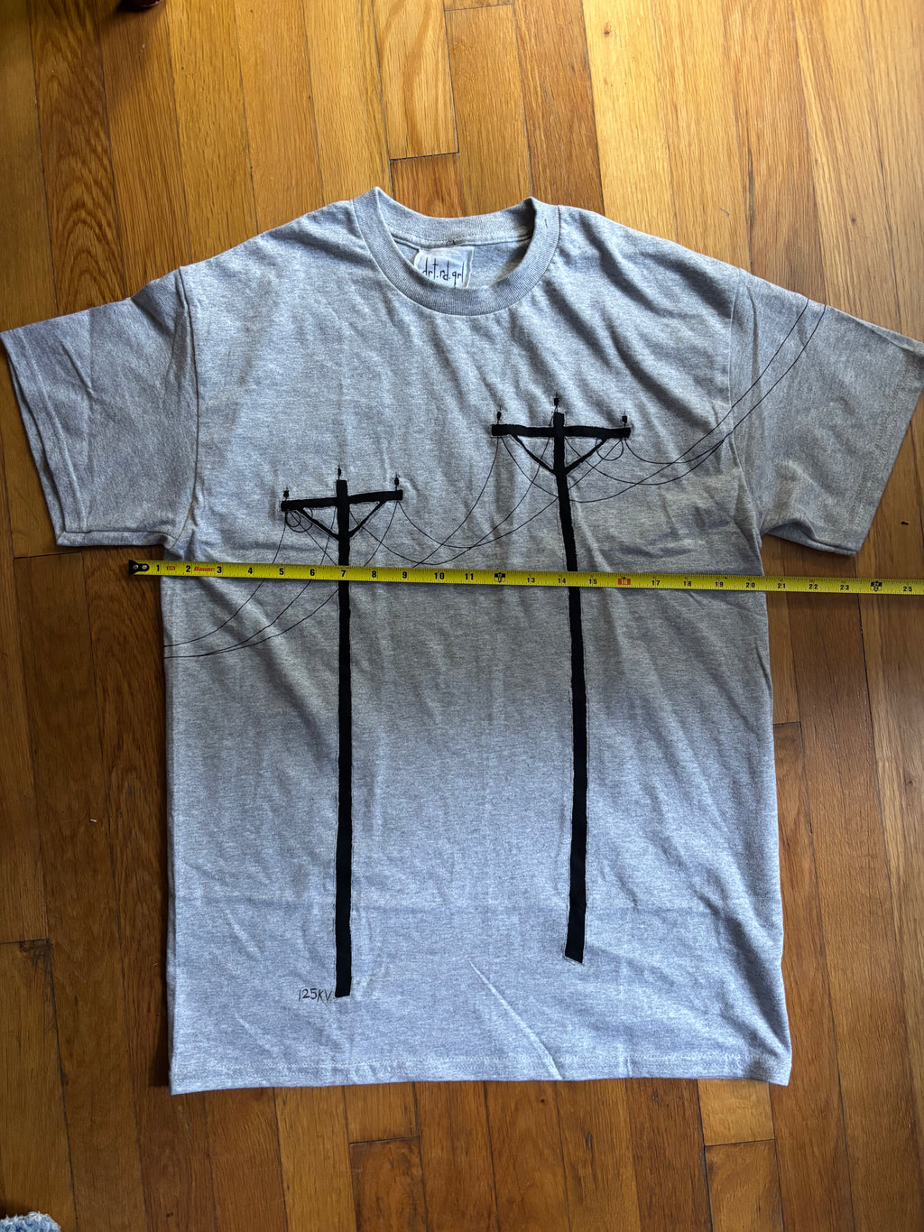 powerlines tee medium