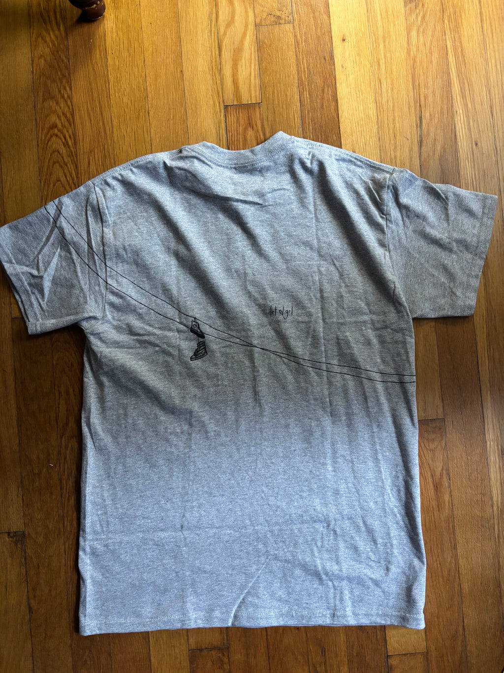 powerlines tee medium